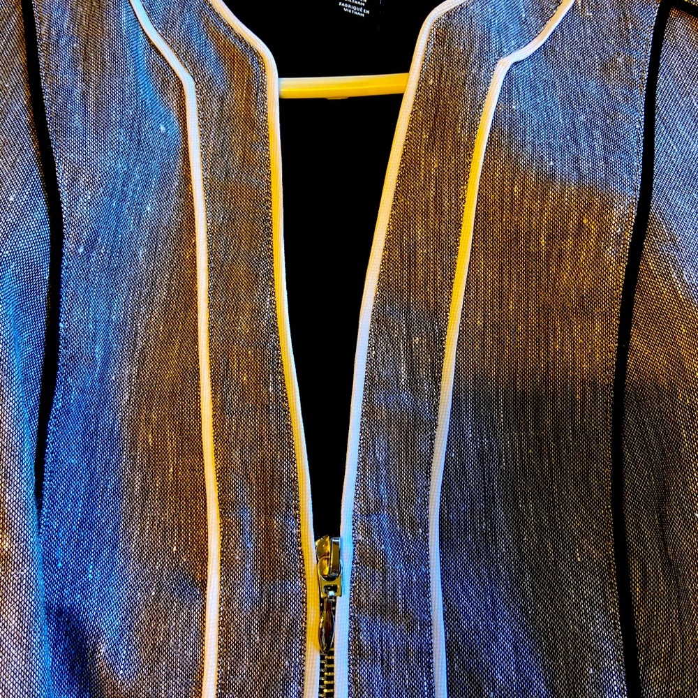 WHBM Jacket size 6 - Picture 4 of 7